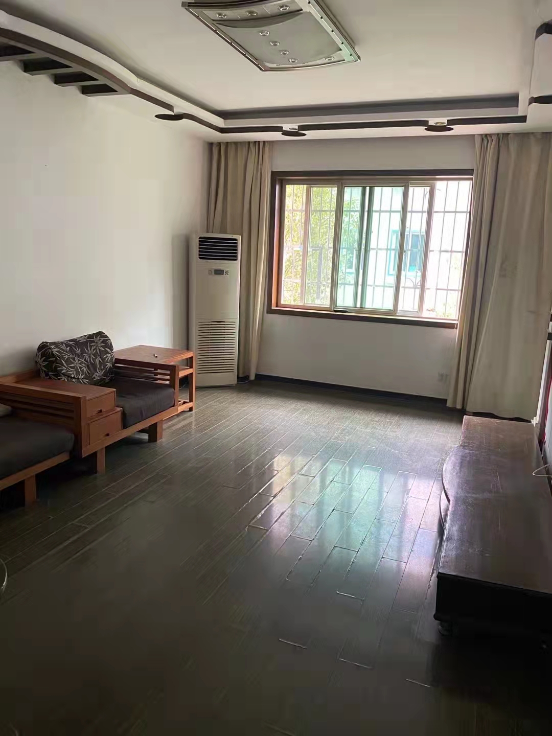 新华一村 2室2厅1卫 1200.00元/月 新华一村 2室2厅1卫 1200.00元/月室内图