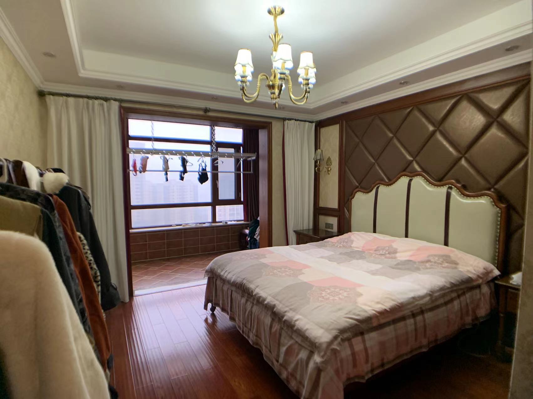 康桥美郡 3室2厅2卫 119.0万 康桥美郡 3室2厅2卫 119.0万客厅