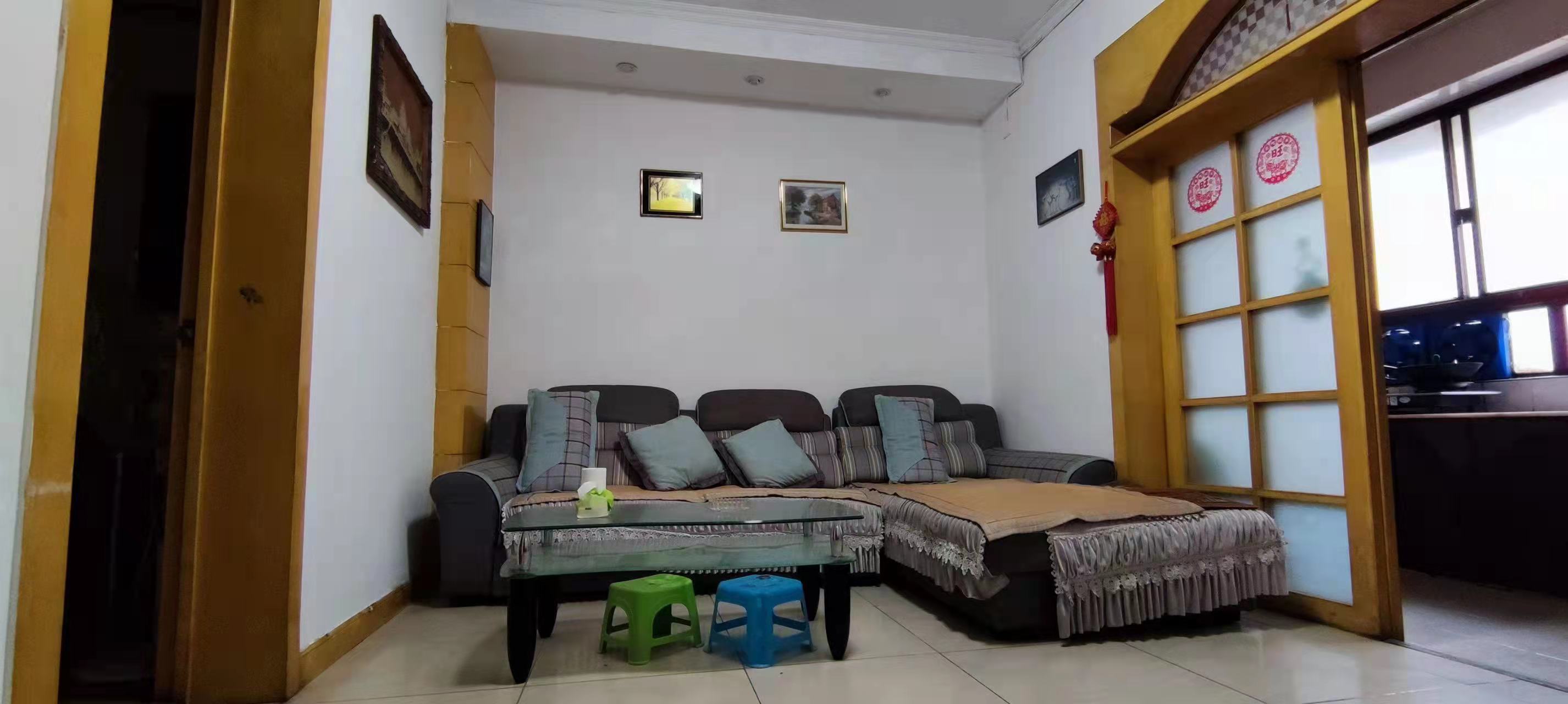 华南路散盘 2室2厅1卫 900.0元/月 华南路散盘 2室2厅1卫 900.0元/月室内图