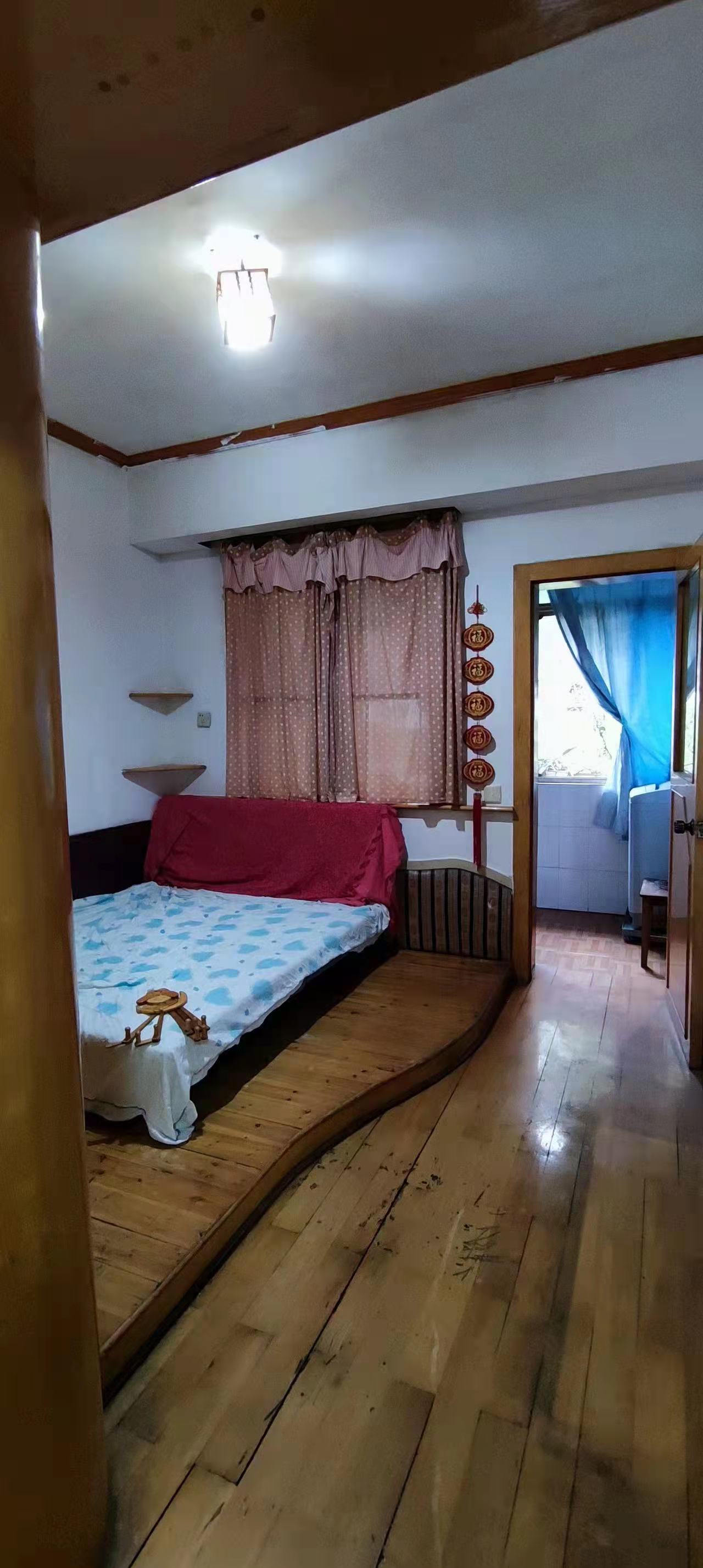 华南路散盘 2室2厅1卫 900.0元/月 华南路散盘 2室2厅1卫 900.0元/月室内图