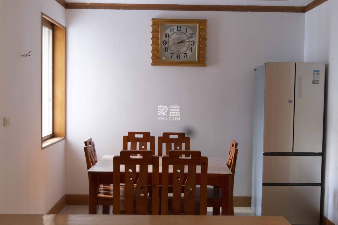 邮电新村 3室2厅2卫 61.80万 邮电新村 3室2厅2卫 61.80万客厅