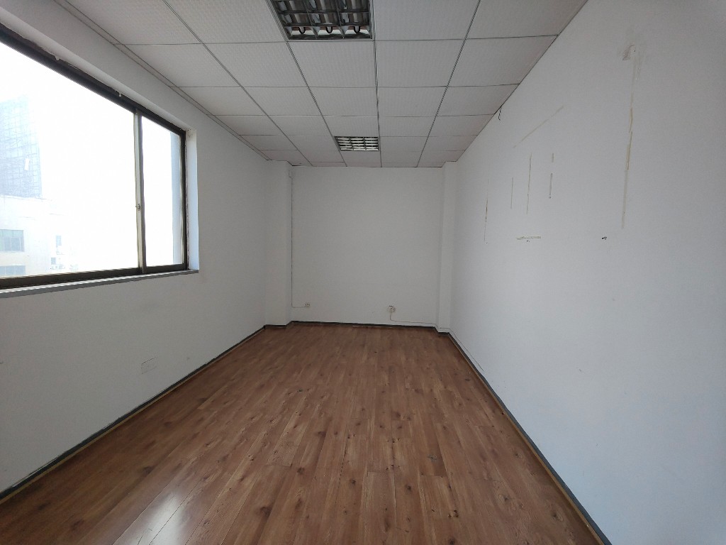 保利大厦 1室1厅1卫 2600.0元/月 保利大厦 1室1厅1卫 2600.0元/月室内图