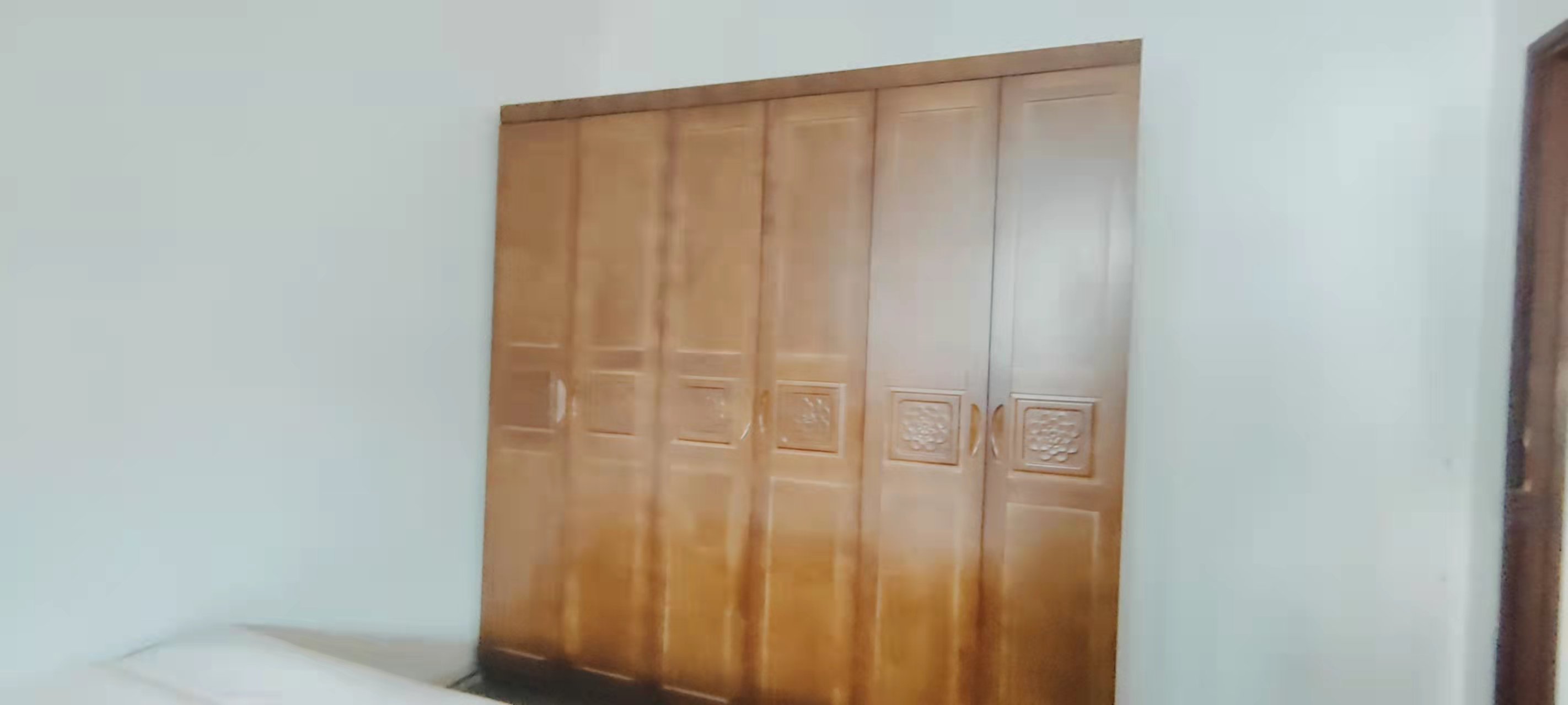 堤升街散盘 2室1厅1卫 1100.0元/月 堤升街散盘 2室1厅1卫 1100.0元/月室内图