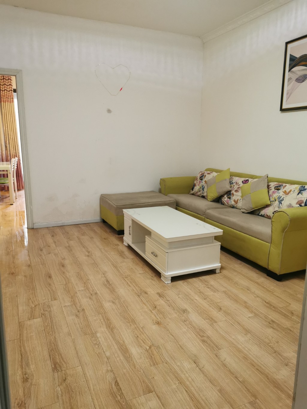 南湖世纪 3室2厅2卫 2500.0元/月 南湖世纪 3室2厅2卫 2500.0元/月室内图