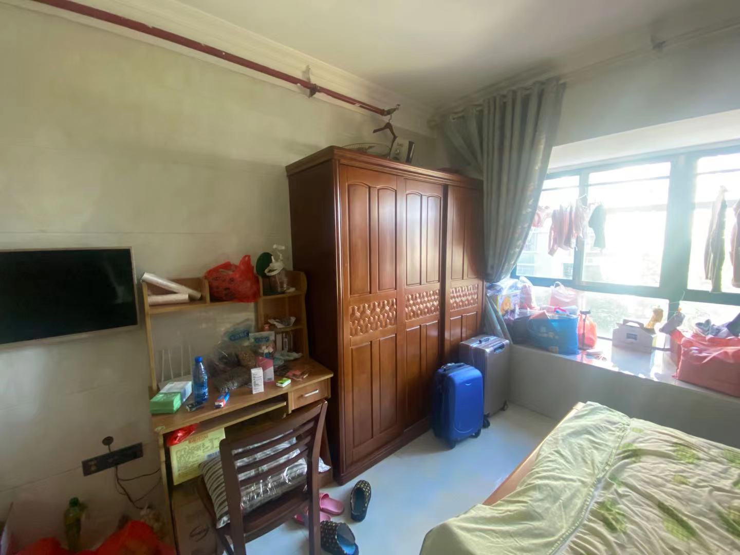 云顶上品  1室1厅1卫    1100.0元/月 云顶上品  1室1厅1卫    1100.0元/月