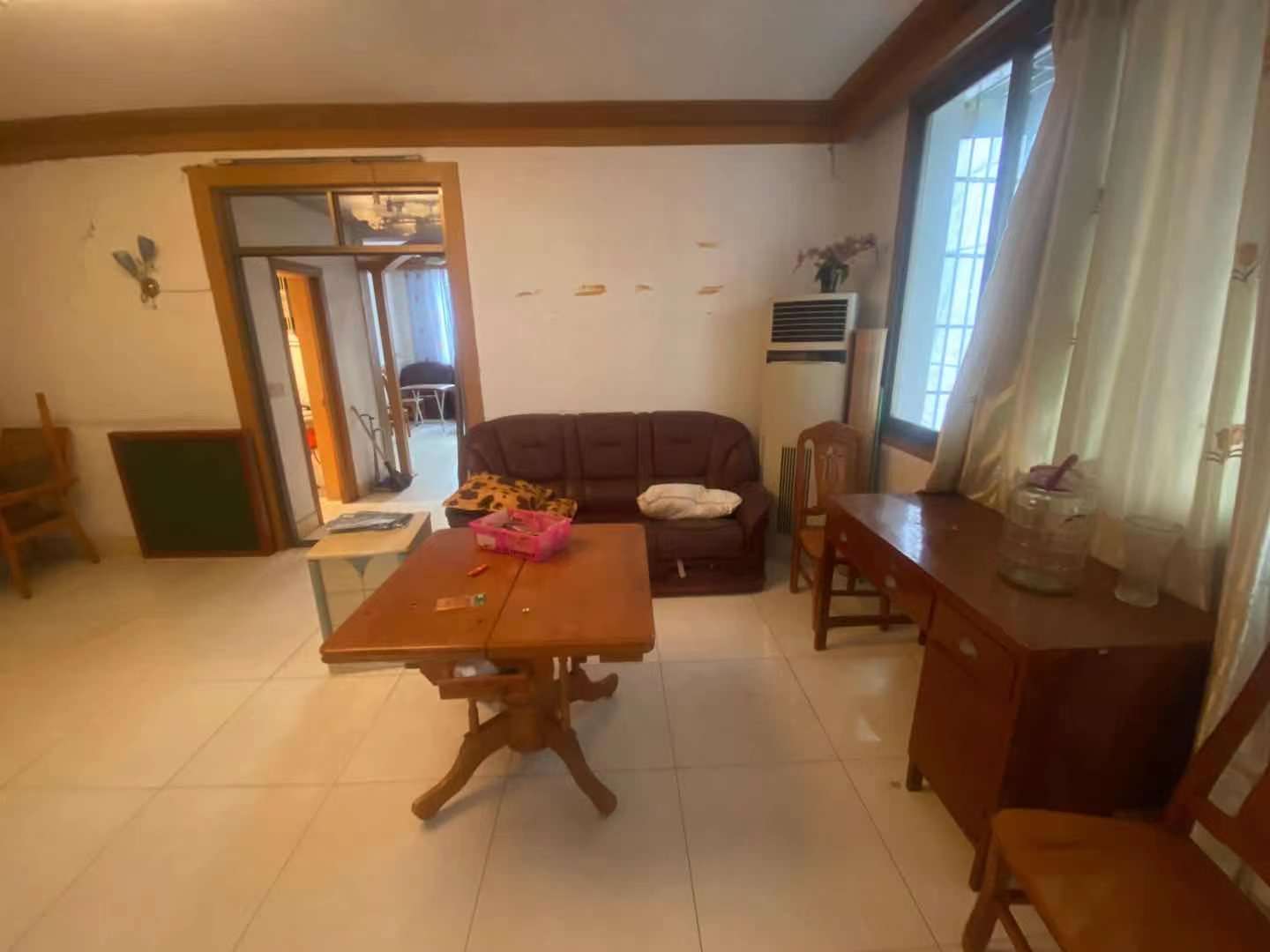 阳光馨庭苑 3室2厅1卫 700.0元/月 阳光馨庭苑 3室2厅1卫 700.0元/月户型图