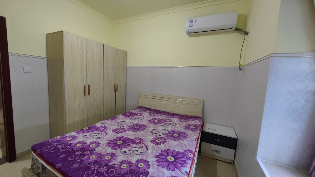 南湖春天  1室1厅1卫    1600.0元/月 南湖春天  1室1厅1卫    1600.0元/月室内图