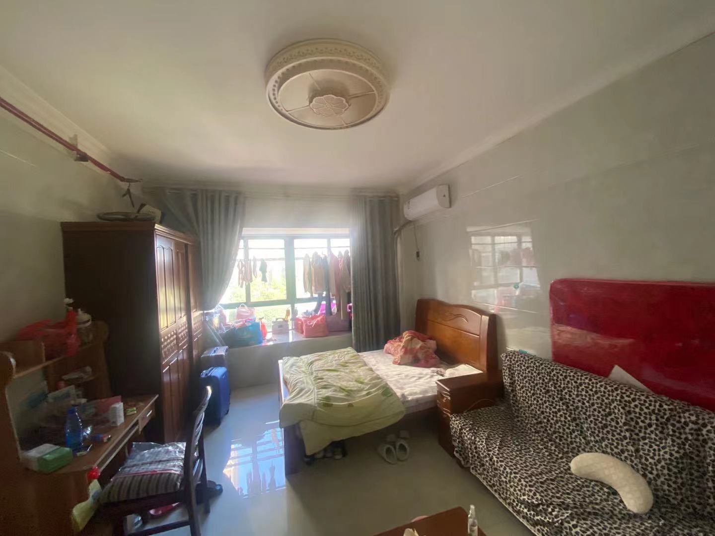 云顶上品  1室1厅1卫    1100.0元/月 云顶上品  1室1厅1卫    1100.0元/月室内图