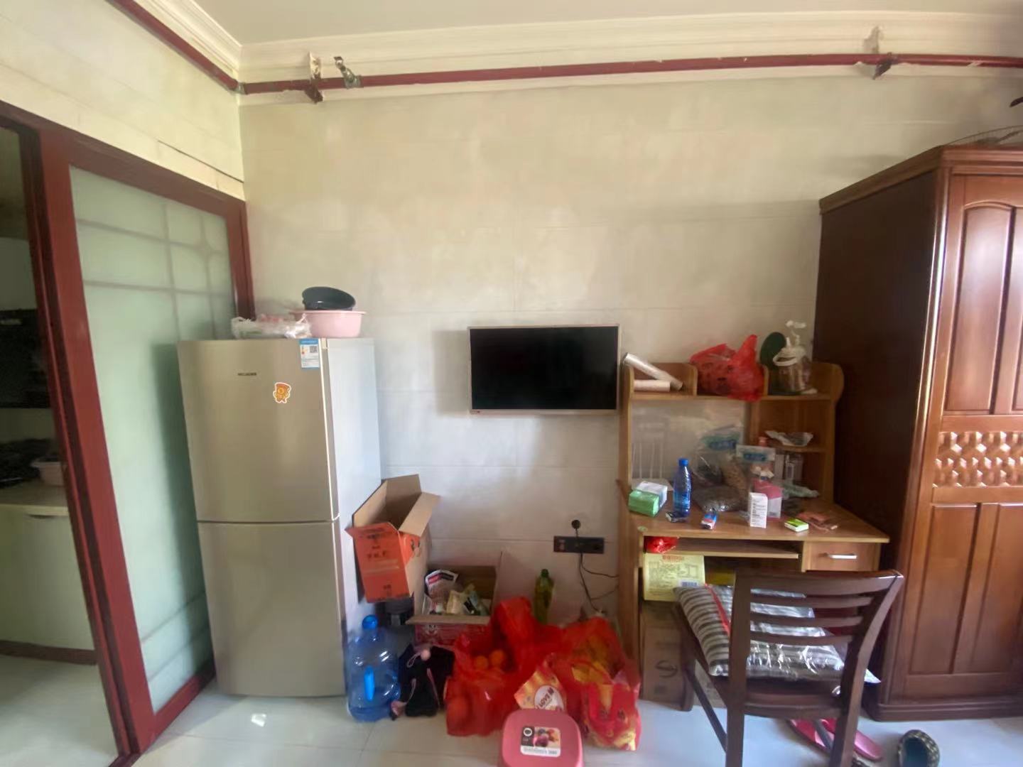 云顶上品  1室1厅1卫    1100.0元/月 云顶上品  1室1厅1卫    1100.0元/月室内图