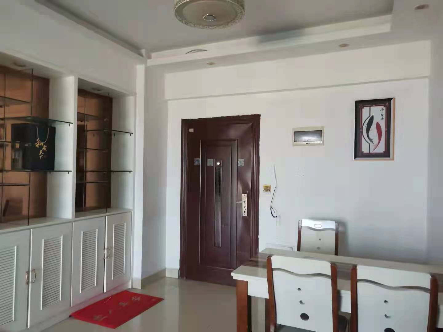 金鹿花园 2室2厅1卫 1600.0元/月 金鹿花园 2室2厅1卫 1600.0元/月室内图