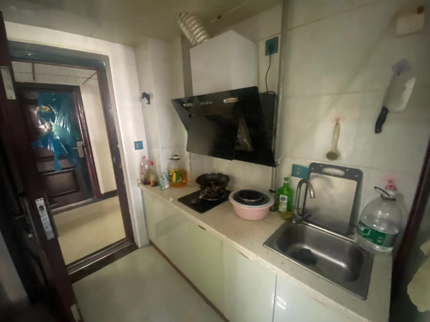 云顶上品  1室1厅1卫    1100.0元/月 云顶上品  1室1厅1卫    1100.0元/月室内图