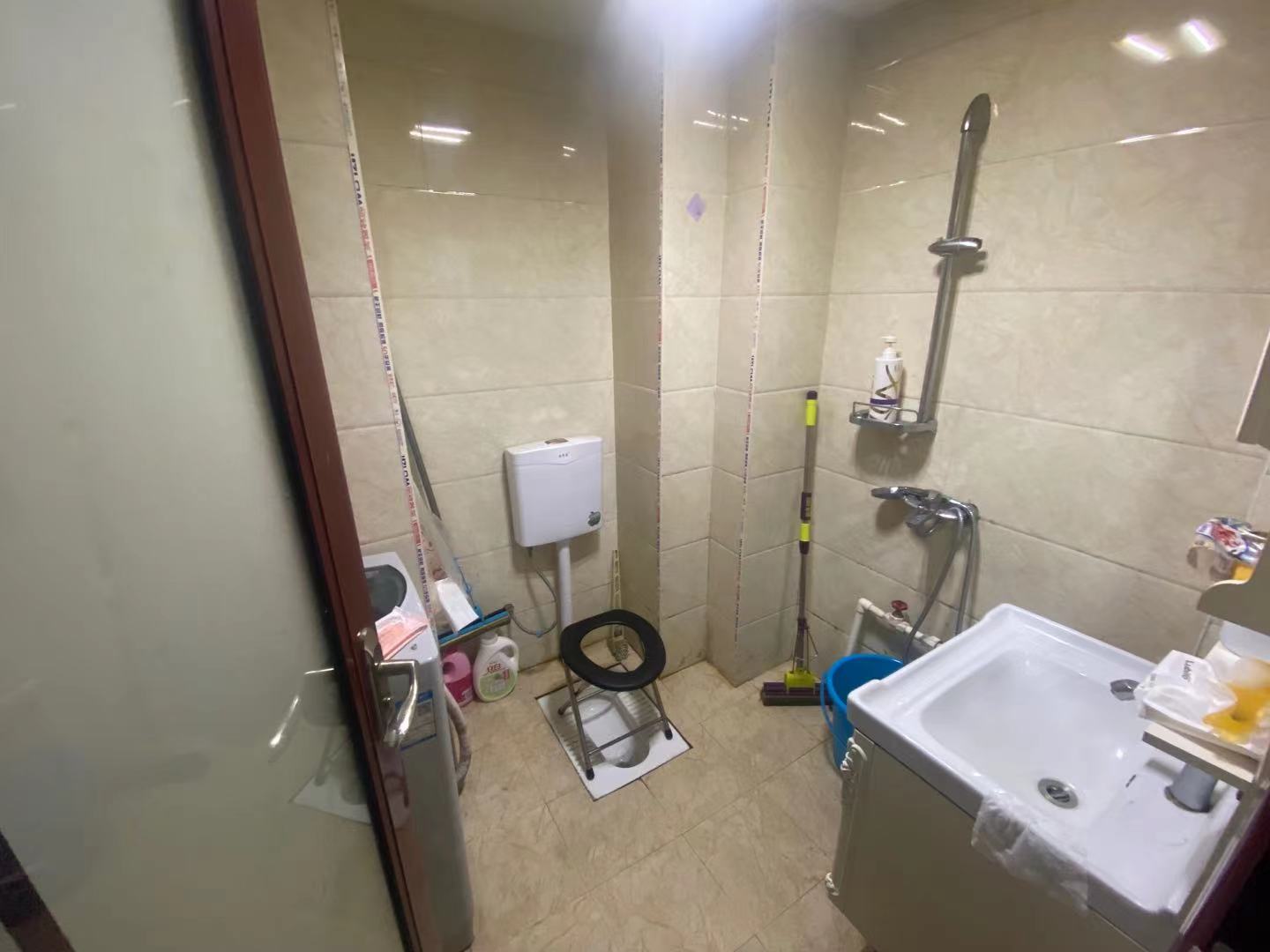 云顶上品  1室1厅1卫    1100.0元/月 云顶上品  1室1厅1卫    1100.0元/月室内图