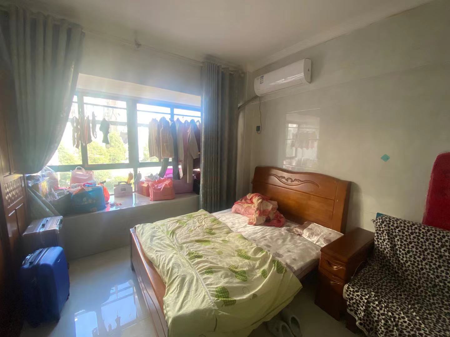 云顶上品  1室1厅1卫    1100.0元/月 云顶上品  1室1厅1卫    1100.0元/月室内图