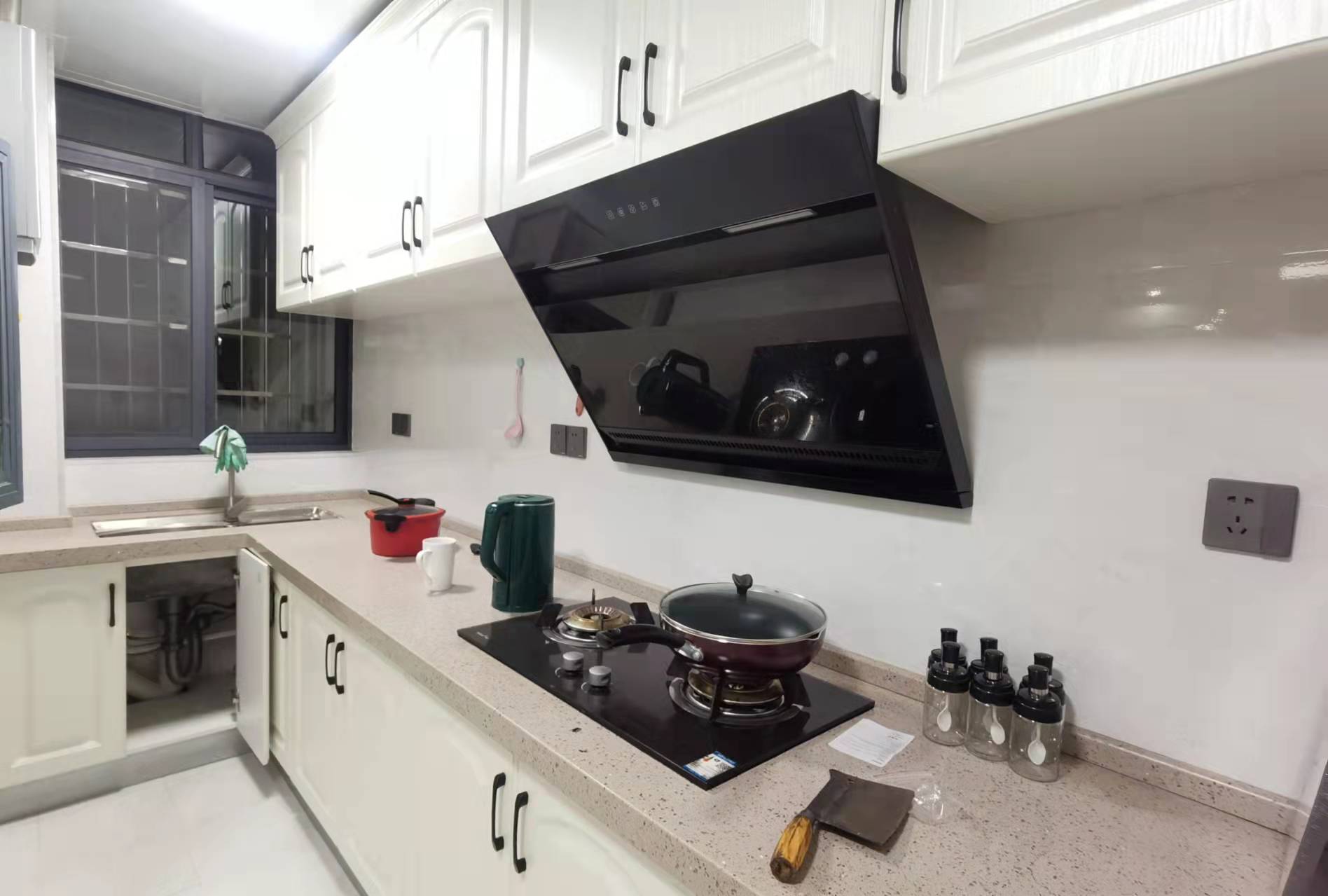 大桃路鑫桃苑安置小区 2室2厅1卫 2100.0元/月 大桃路鑫桃苑安置小区 2室2厅1卫 2100.0元/月室内图