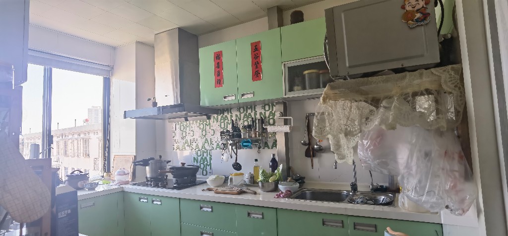 株洲富景园 4室2厅2卫 70.0万 株洲富景园 4室2厅2卫 70.0万客厅