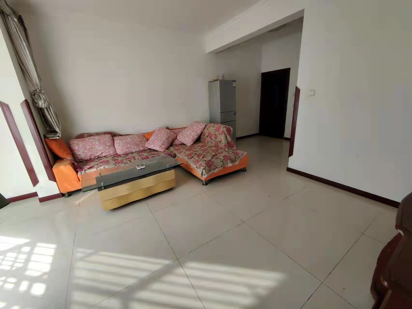 长顺家园 2室1厅1卫 1750.0元/月 长顺家园 2室1厅1卫 1750.0元/月室内图