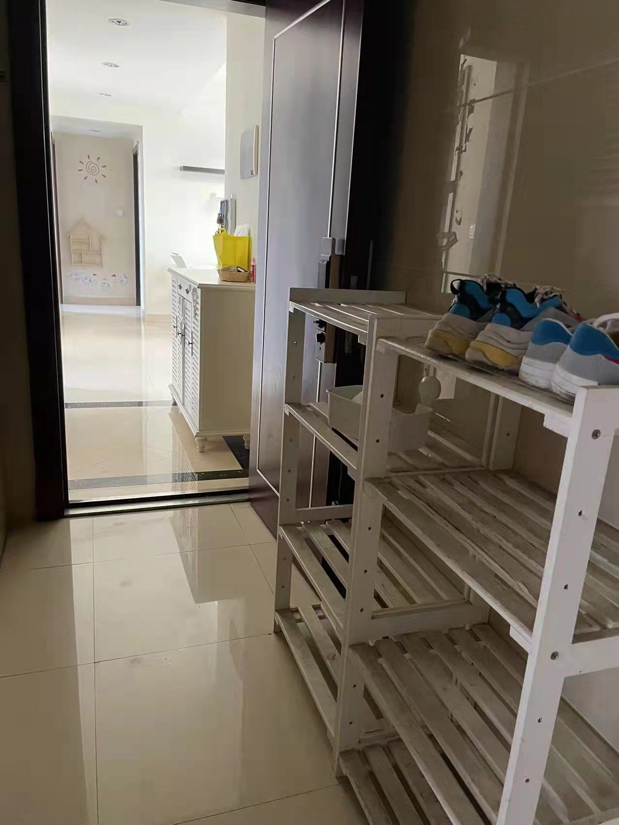 碧桂园 3室2厅2卫 2800.0元/月 碧桂园 3室2厅2卫 2800.0元/月室内图