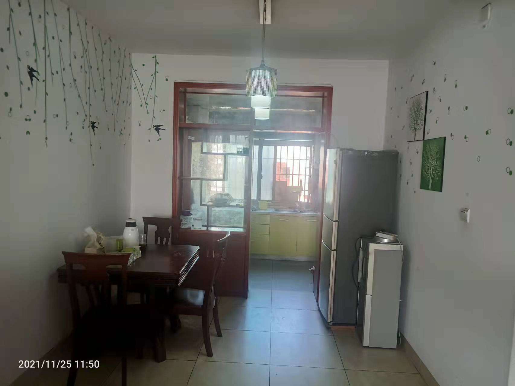 涟水新村  3室2厅2卫    63.8万 涟水新村  3室2厅2卫    63.8万客厅