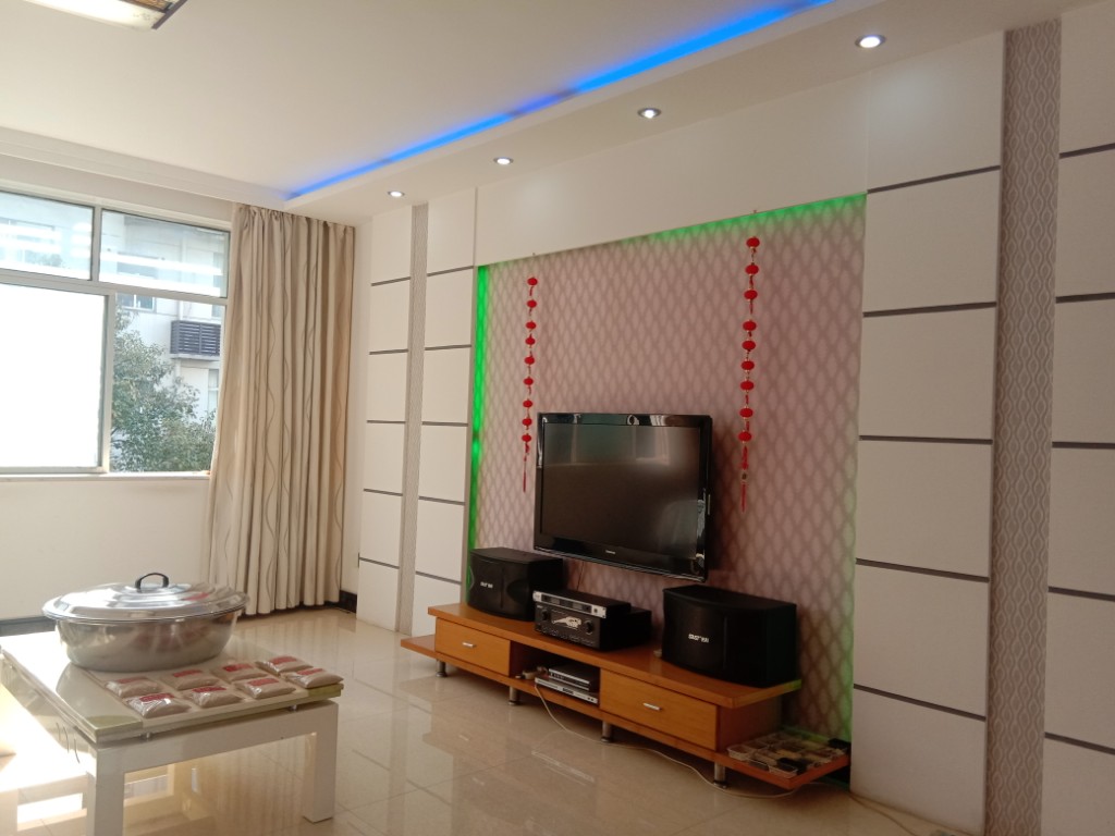 碧水馨城  3室2厅2卫    68.0万 碧水馨城  3室2厅2卫    68.0万