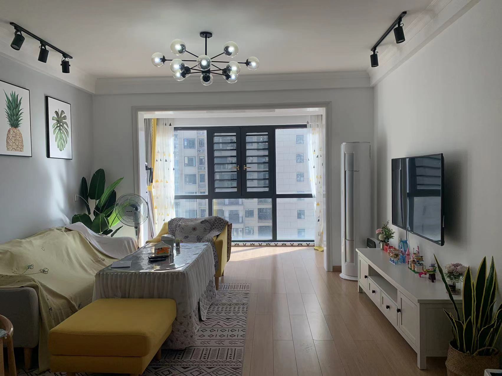 五江碧桂园城市广场 3室2厅1卫 2800.0元/月 五江碧桂园城市广场 3室2厅1卫 2800.0元/月室内图