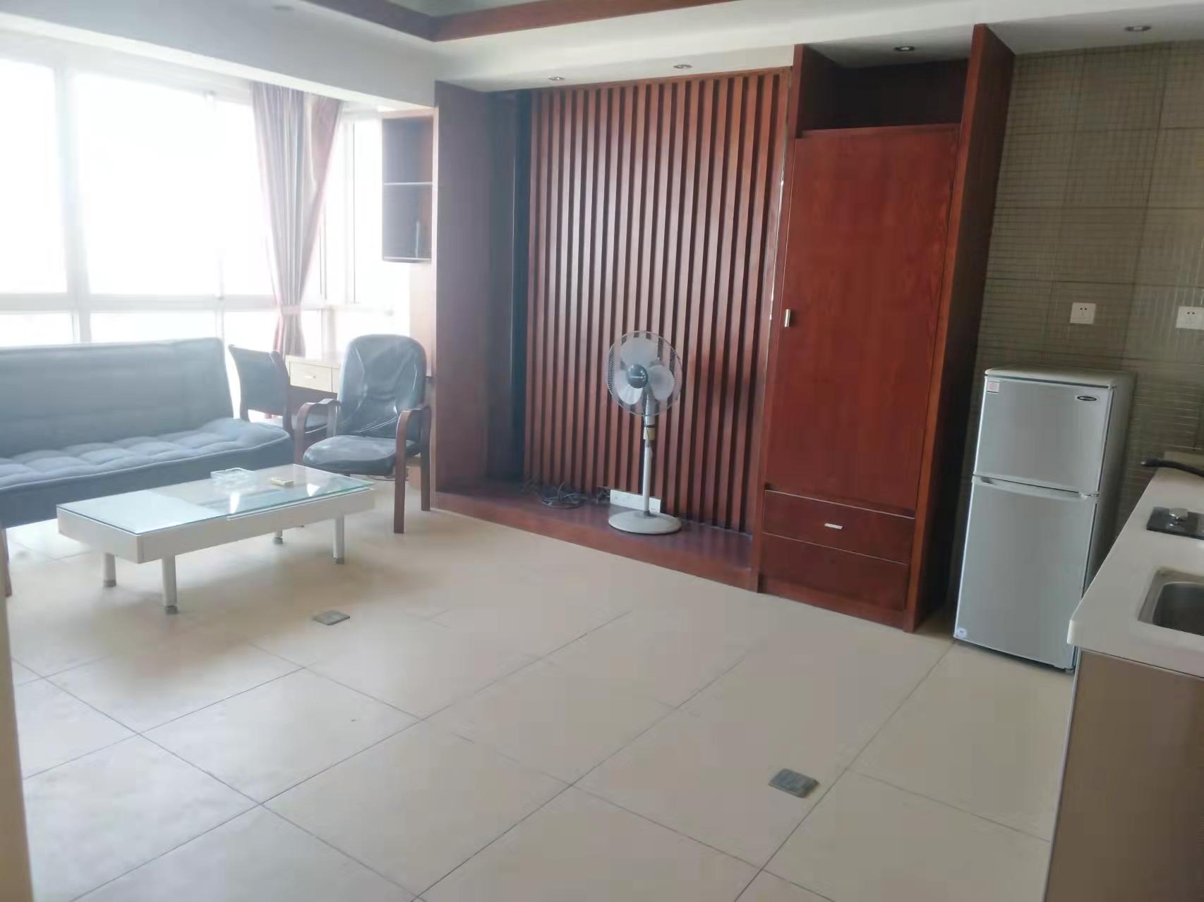 书香名邸一期 1室1厅1卫 1300.0元/月 书香名邸一期 1室1厅1卫 1300.0元/月室内图