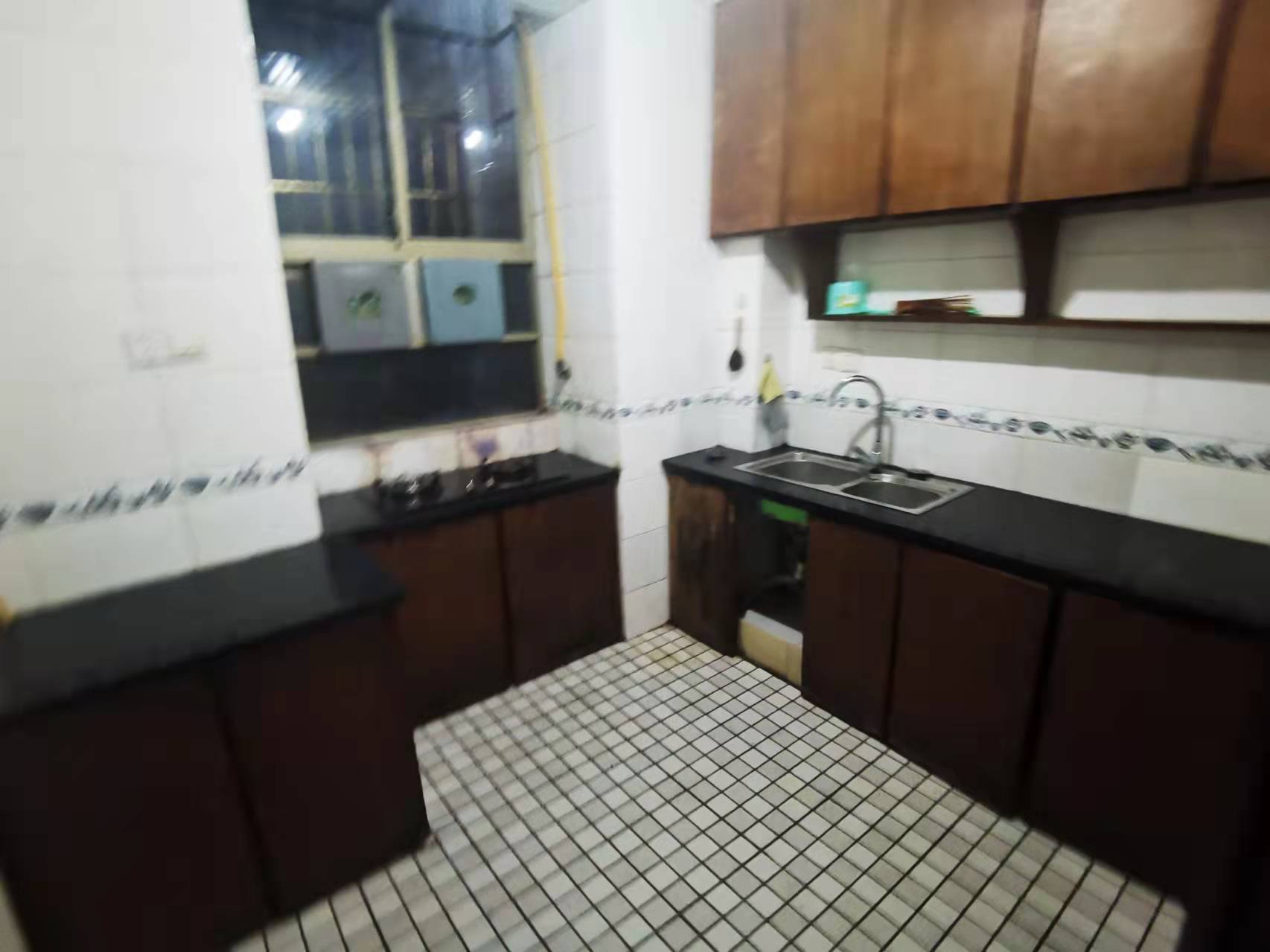 大桃路鑫桃苑安置小区 3室2厅2卫 4200.0元/月 大桃路鑫桃苑安置小区 3室2厅2卫 4200.0元/月室内图