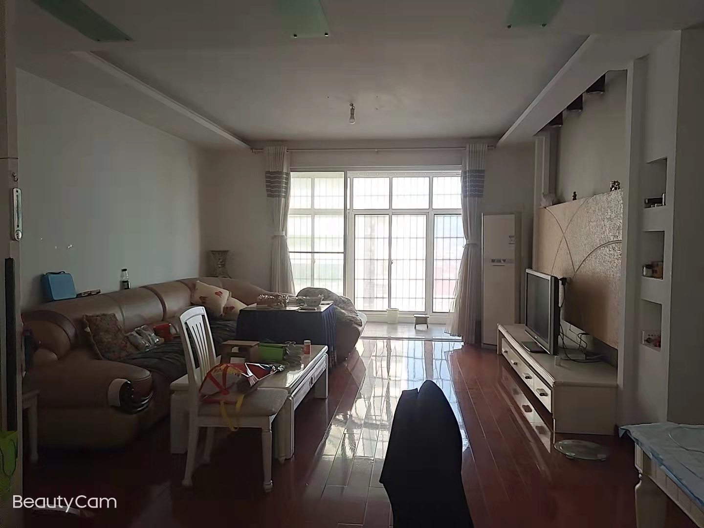 中欧阳光城  4室2厅2卫    69.8万