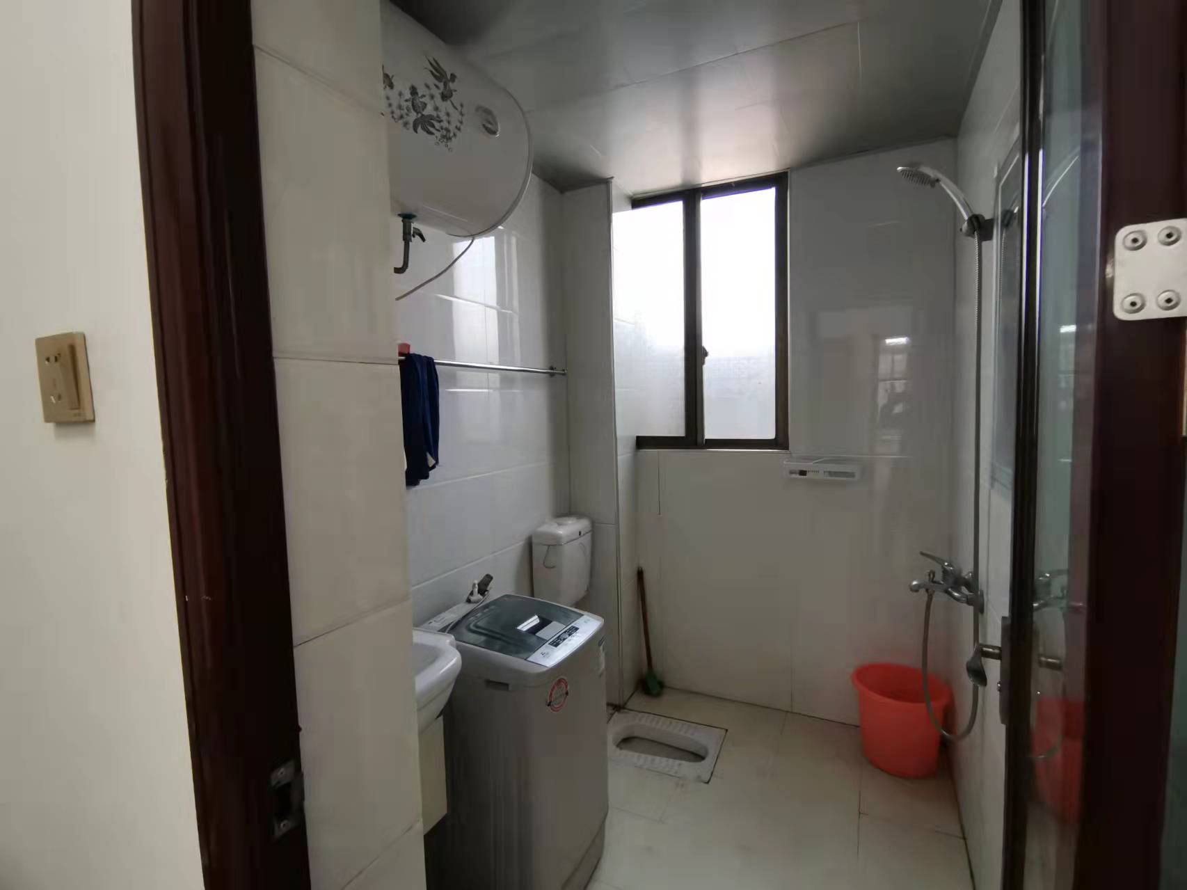 粮运大厦 2室1厅1卫 1300.0元/月 粮运大厦 2室1厅1卫 1300.0元/月室内图