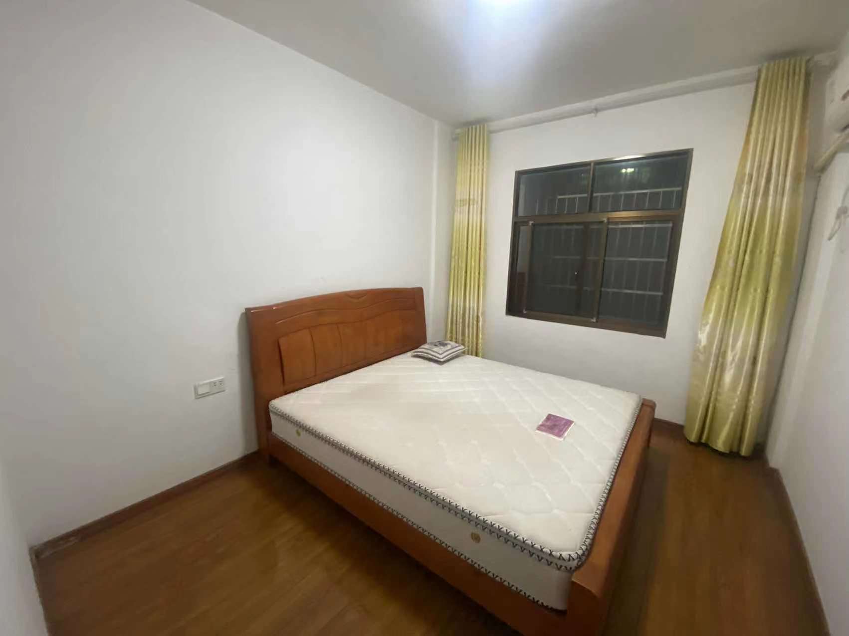 全丰小区 2室2厅1卫 1200.0元/月 全丰小区 2室2厅1卫 1200.0元/月室内图