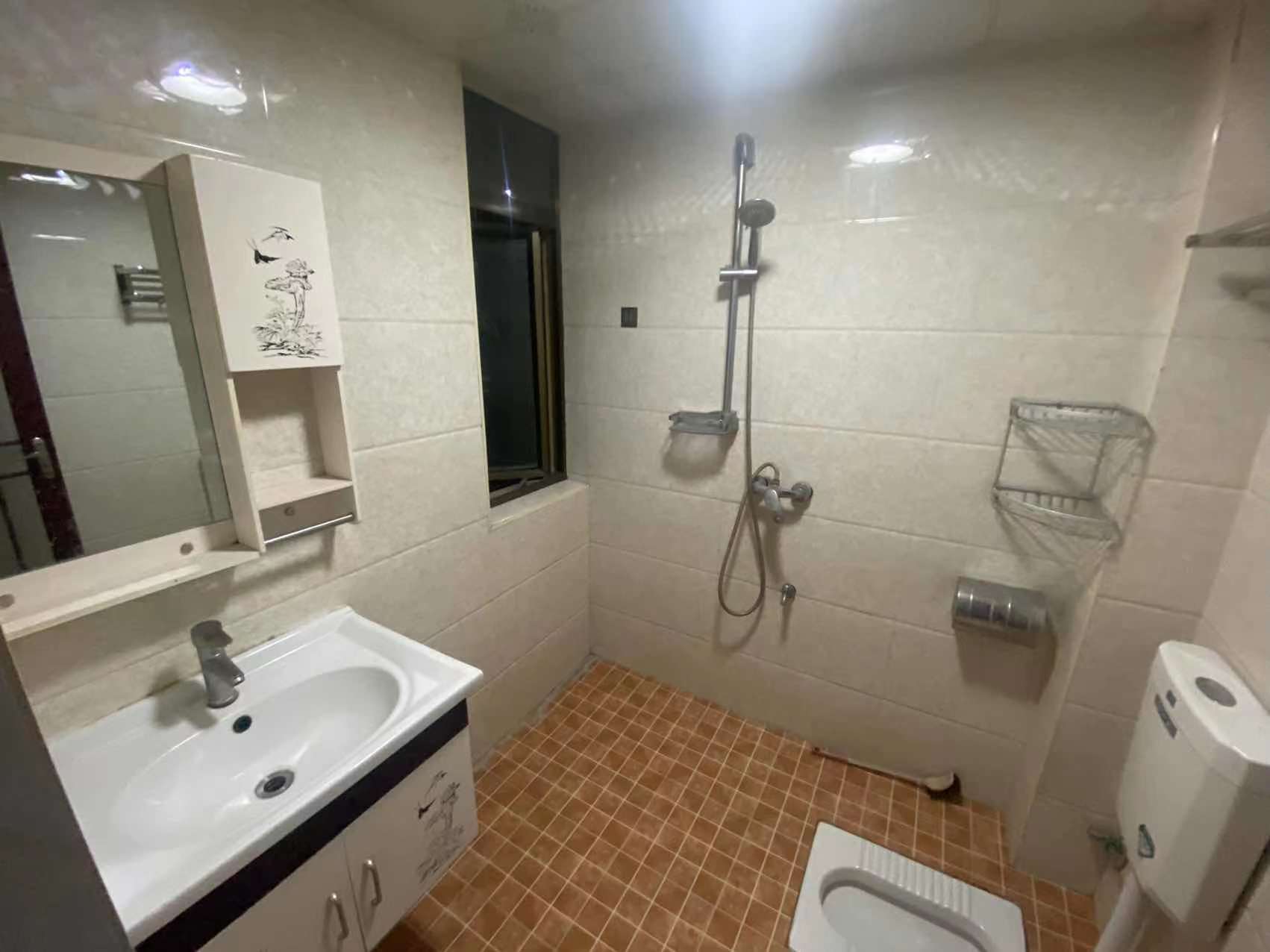 全丰小区 2室2厅1卫 1200.0元/月 全丰小区 2室2厅1卫 1200.0元/月室内图