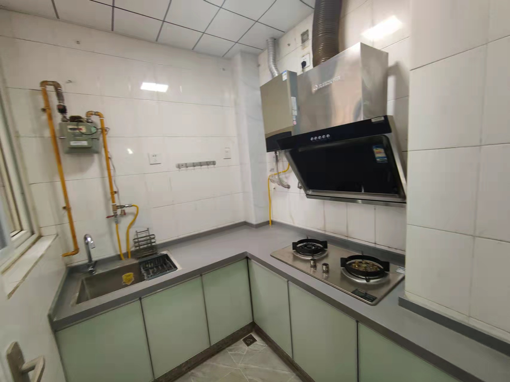 长顺家园 1室1厅1卫 1800.00元/月 长顺家园 1室1厅1卫 1800.00元/月室内图