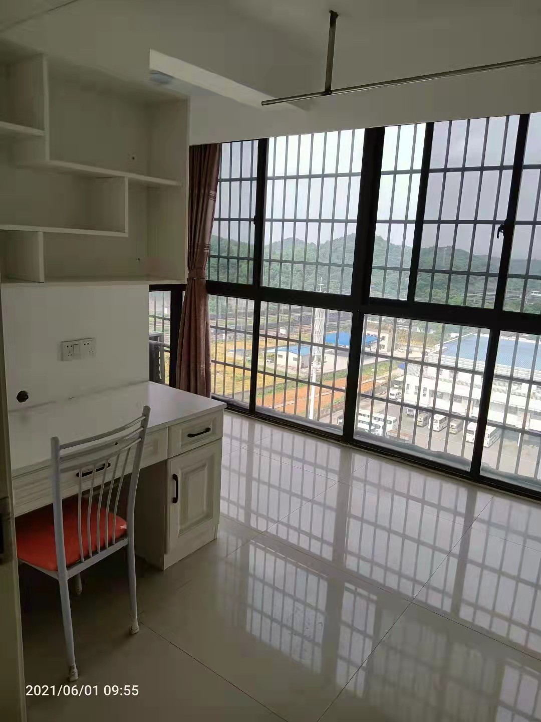 富兴嘉城 2室1厅1卫 1700.0元/月 富兴嘉城 2室1厅1卫 1700.0元/月室内图