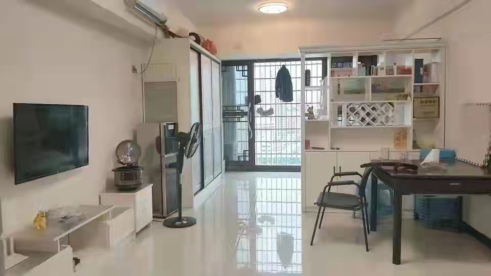 天成银座  1室1厅1卫    1000.0元/月 天成银座  1室1厅1卫    1000.0元/月室内图