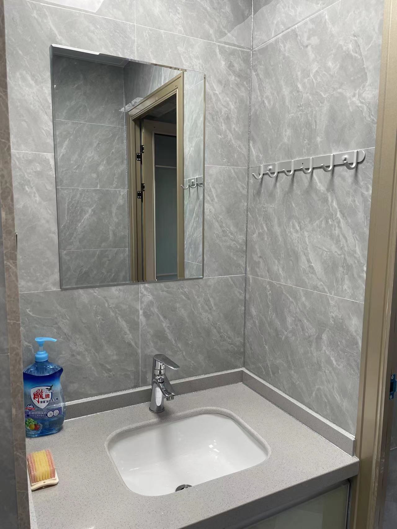 航空未名小区(北大资源) 3室3厅1卫 4200.0元/月 航空未名小区(北大资源) 3室3厅1卫 4200.0元/月室内图