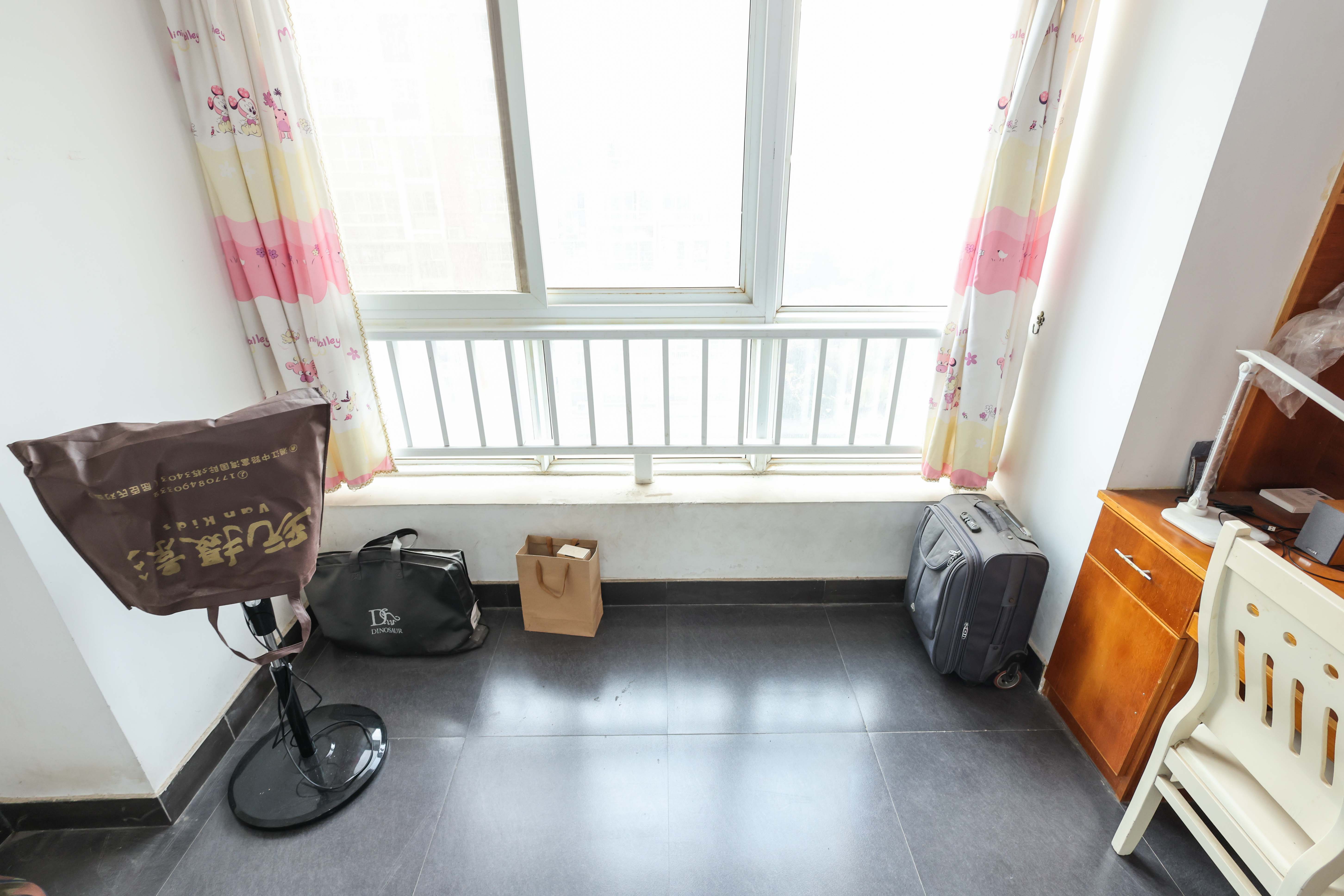 麓山润城  2室2厅1卫    85.0万 麓山润城  2室2厅1卫    85.0万阳台