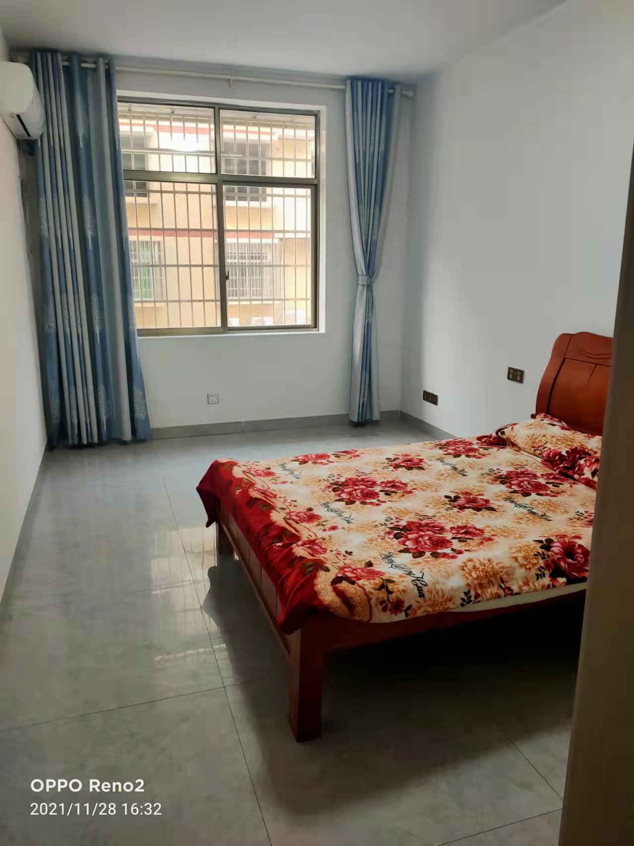 白马山安置小区 3室2厅2卫 1500.0元/月 白马山安置小区 3室2厅2卫 1500.0元/月室内图