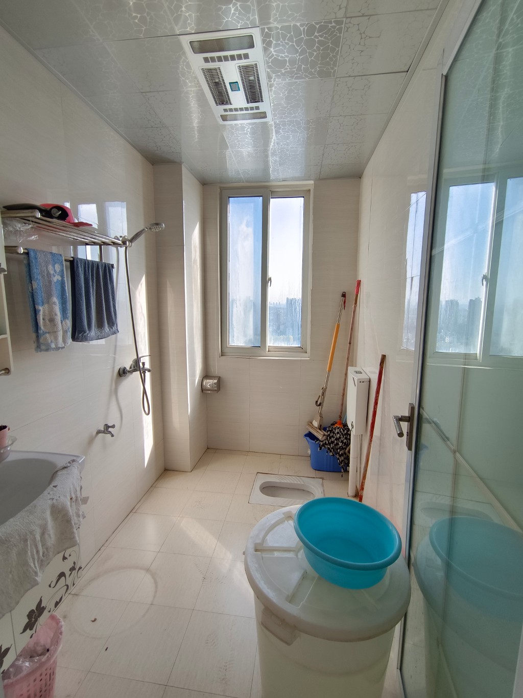 先锋银座  2室2厅1卫    2500.0元/月 先锋银座  2室2厅1卫    2500.0元/月室内图