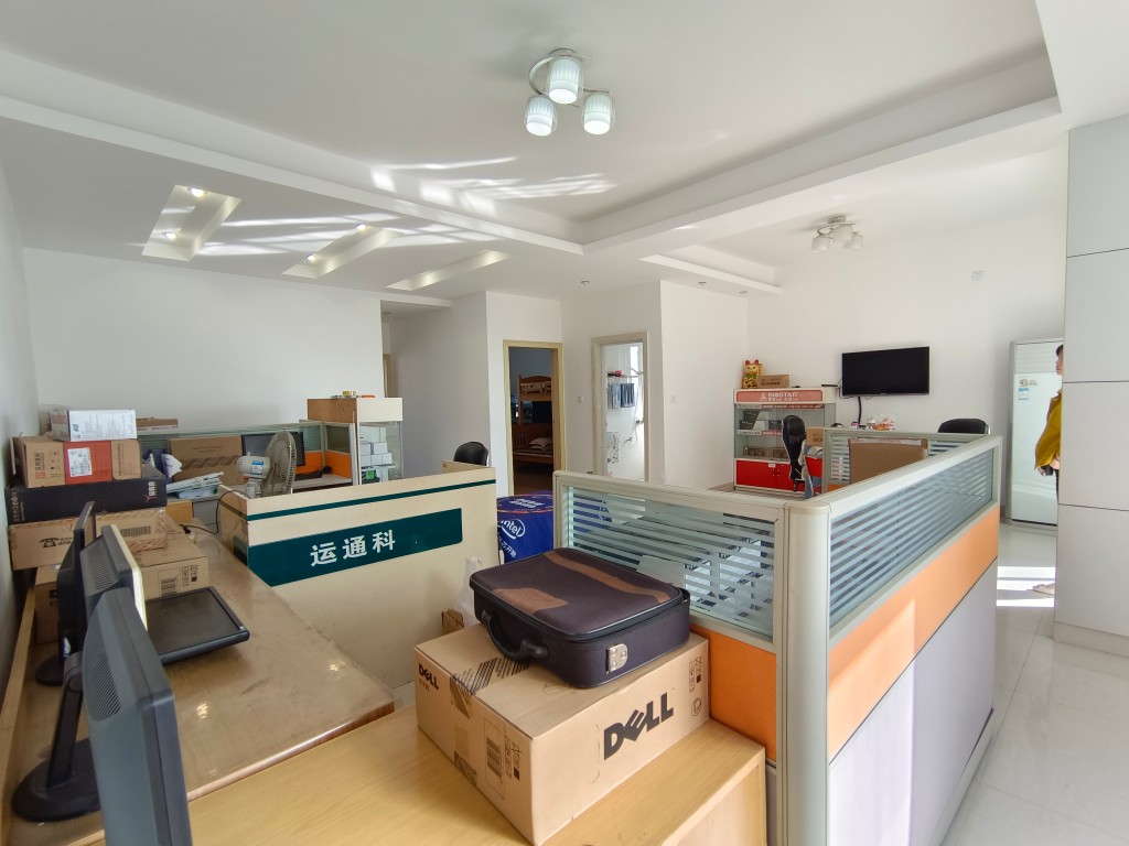 先锋银座  2室2厅1卫   2500.00元/月室内图