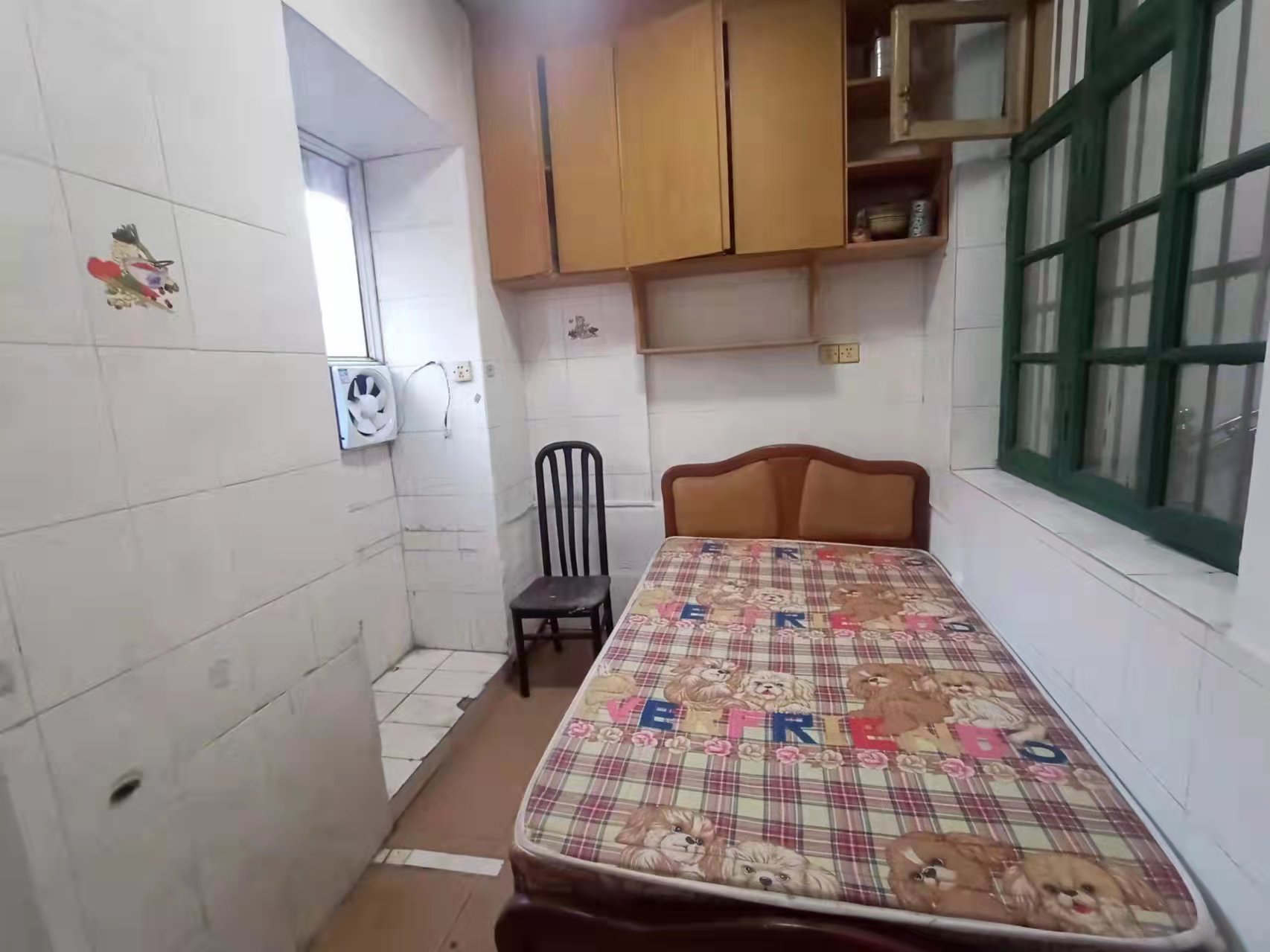 李家冲二村 2室2厅1卫 700.0元/月 李家冲二村 2室2厅1卫 700.0元/月室内图