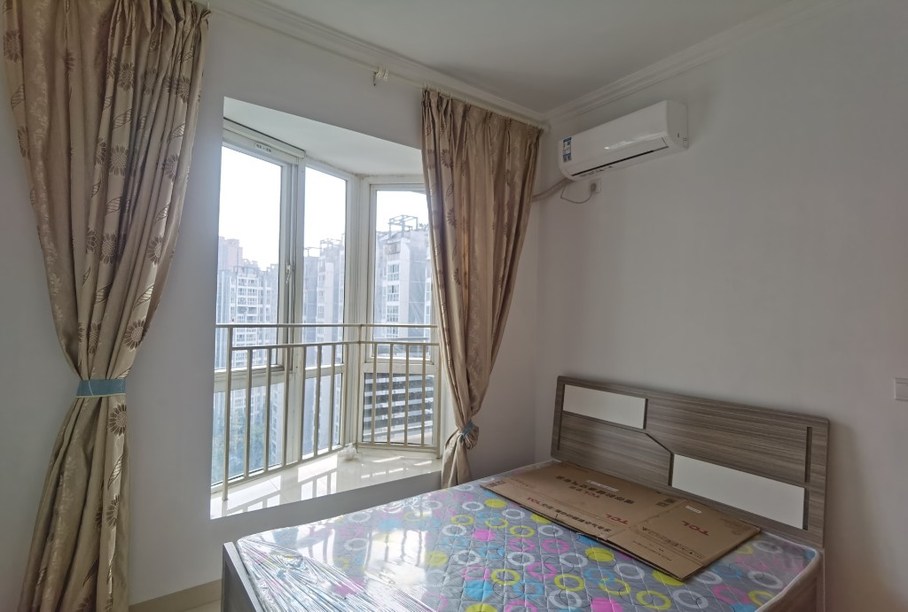 二江花园  2室2厅1卫    1700.0元/月 二江花园  2室2厅1卫    1700.0元/月室内图