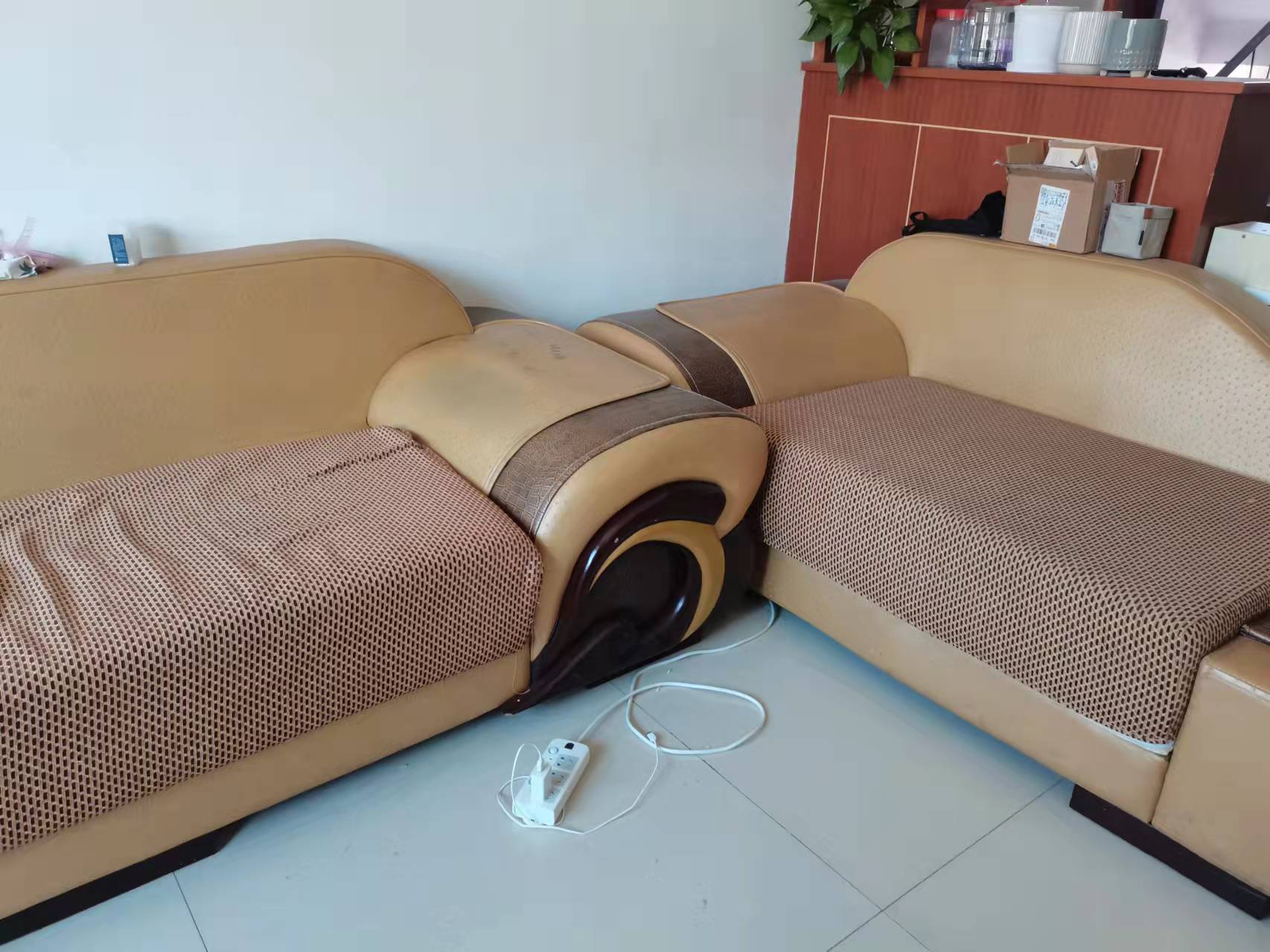 和顺家园 2室2厅1卫 23.8万 和顺家园 2室2厅1卫 23.8万客厅