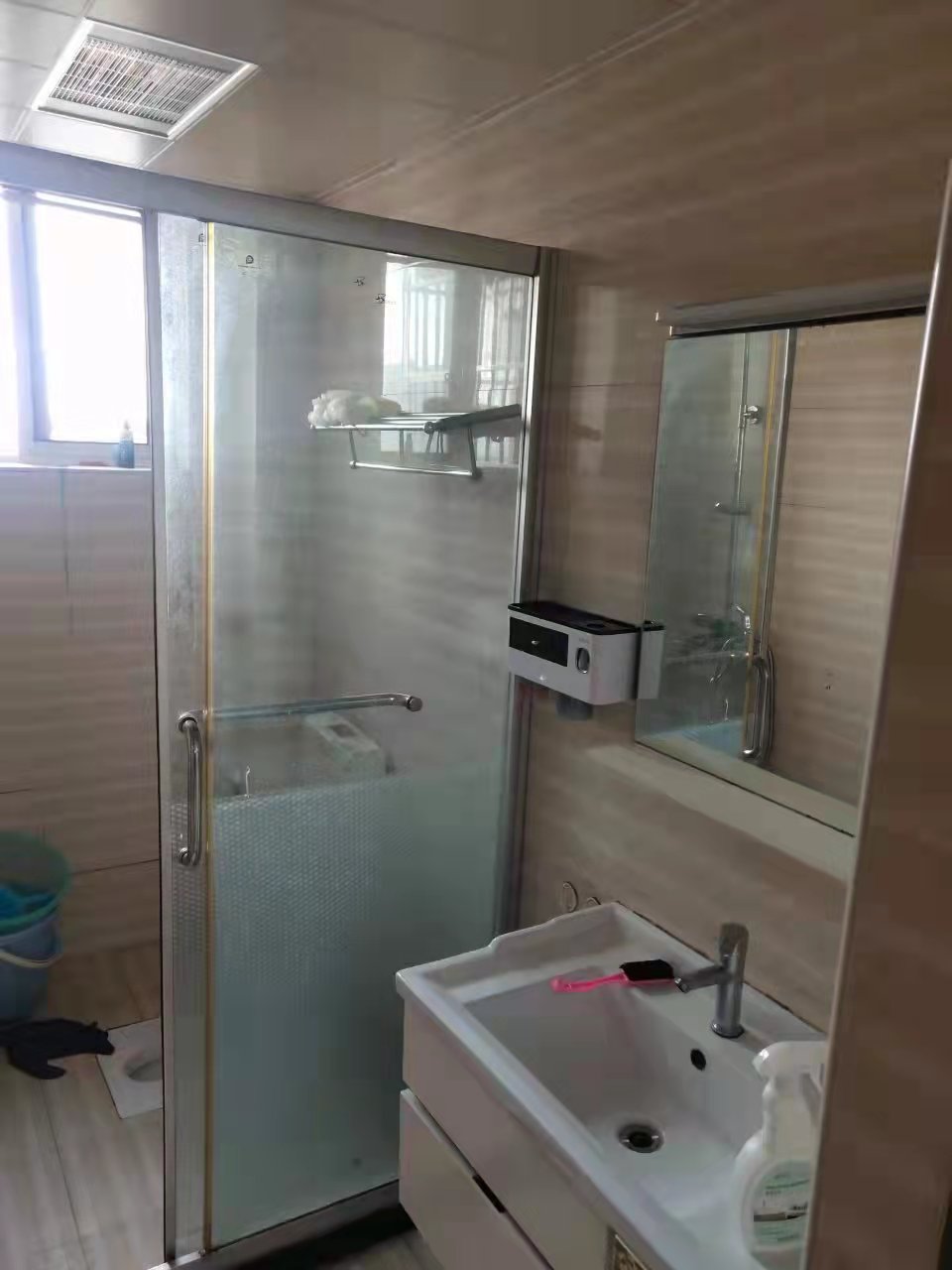 湘岳兰庭  2室1厅1卫    1600.0元/月 湘岳兰庭  2室1厅1卫    1600.0元/月室内图