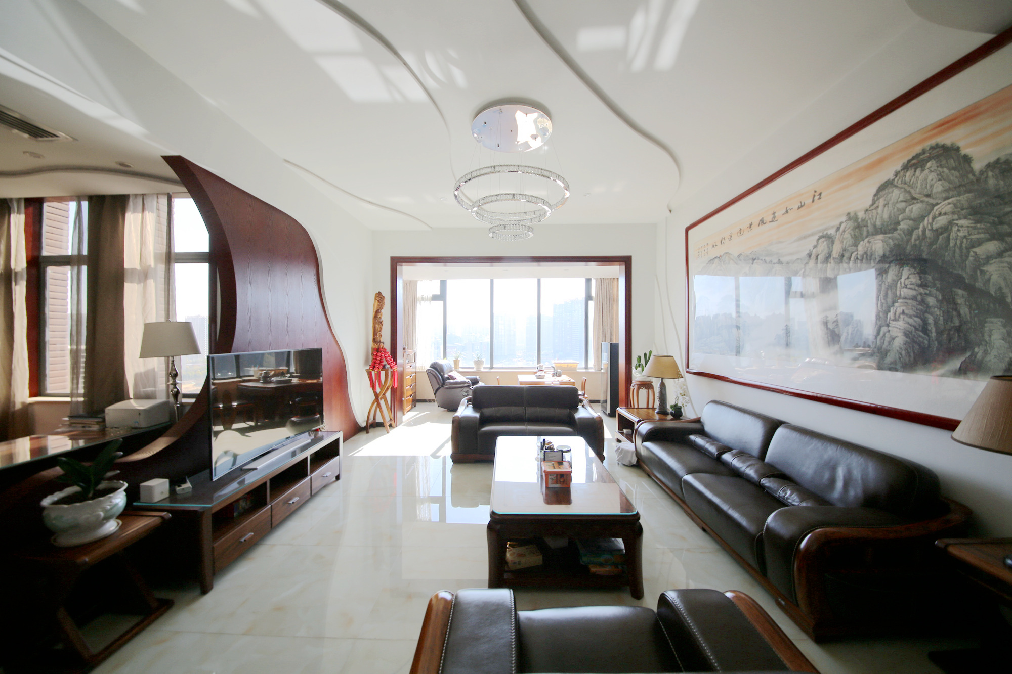 中隆国际御玺  4室2厅2卫    319.0万客厅