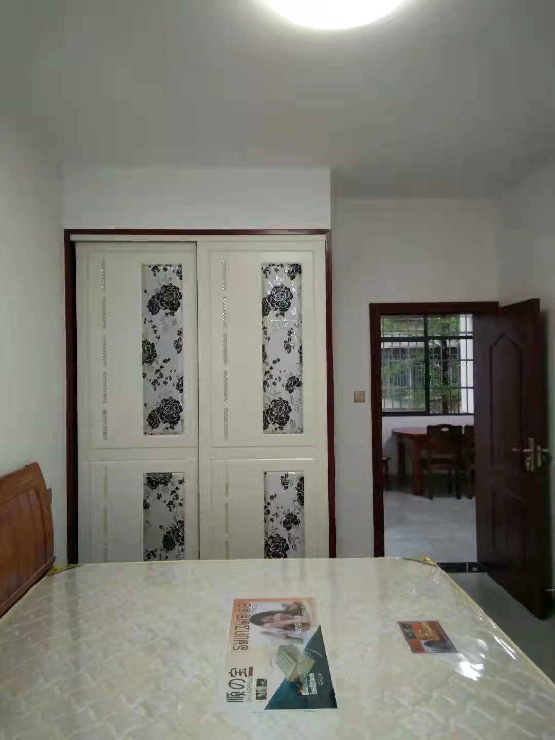 大冲口散盘 2室1厅1卫 1000.00元/月 大冲口散盘 2室1厅1卫 1000.00元/月室内图