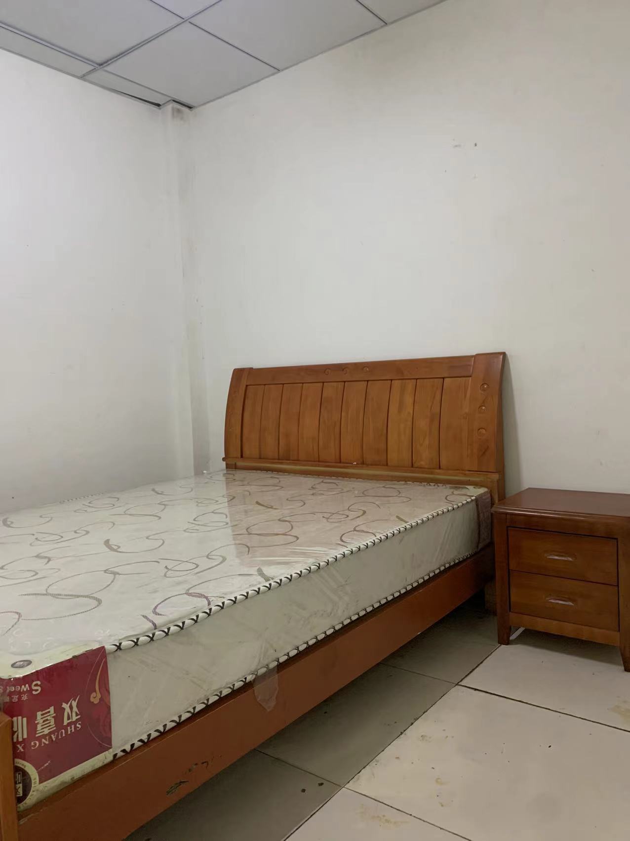 杉山社区 2室2厅1卫 1050.00元/月 杉山社区 2室2厅1卫 1050.00元/月室内图