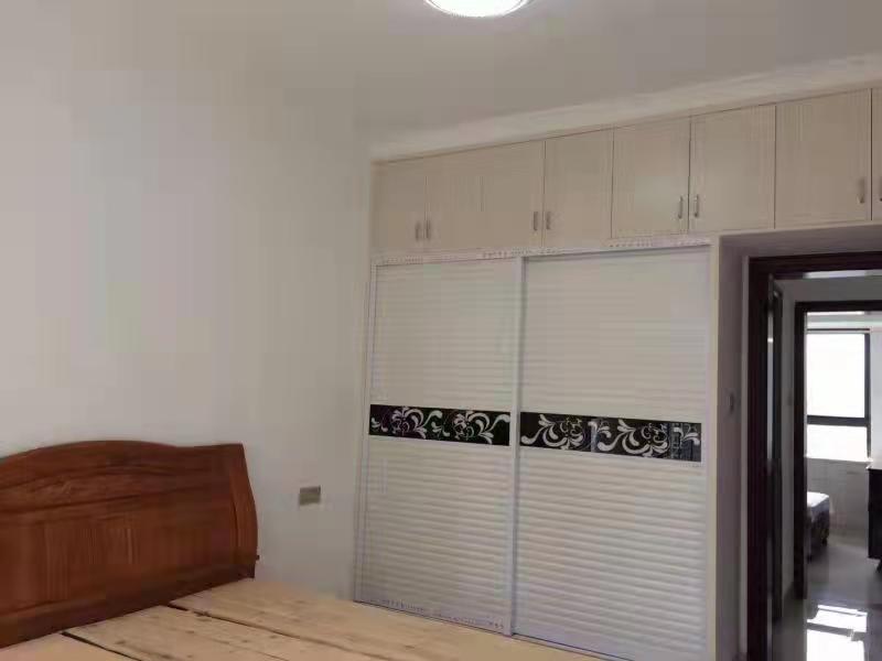 缤纷世家 2室2厅1卫 1400.0元/月 缤纷世家 2室2厅1卫 1400.0元/月室内图