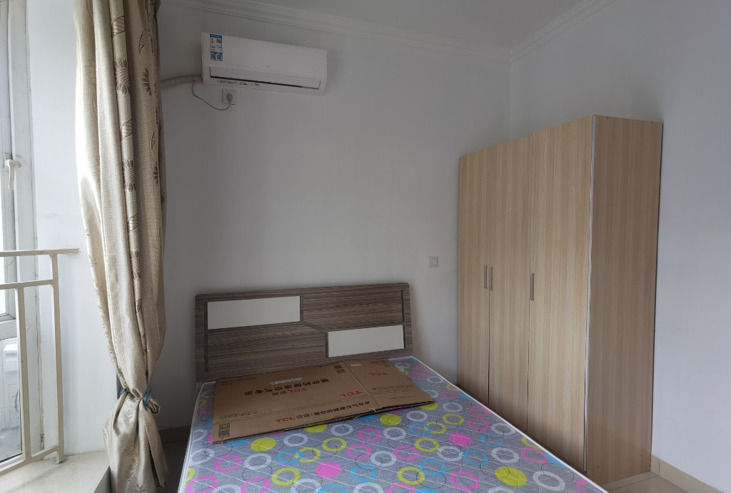 二江花园  2室2厅1卫    1700.0元/月 二江花园  2室2厅1卫    1700.0元/月室内图