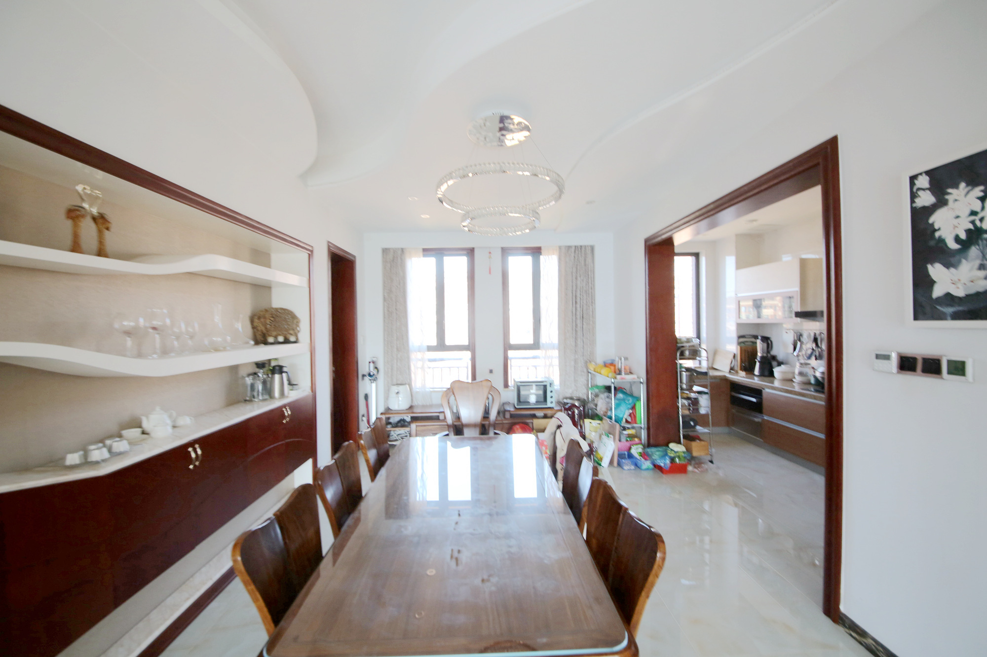 中隆国际御玺  4室2厅2卫    319.0万客厅