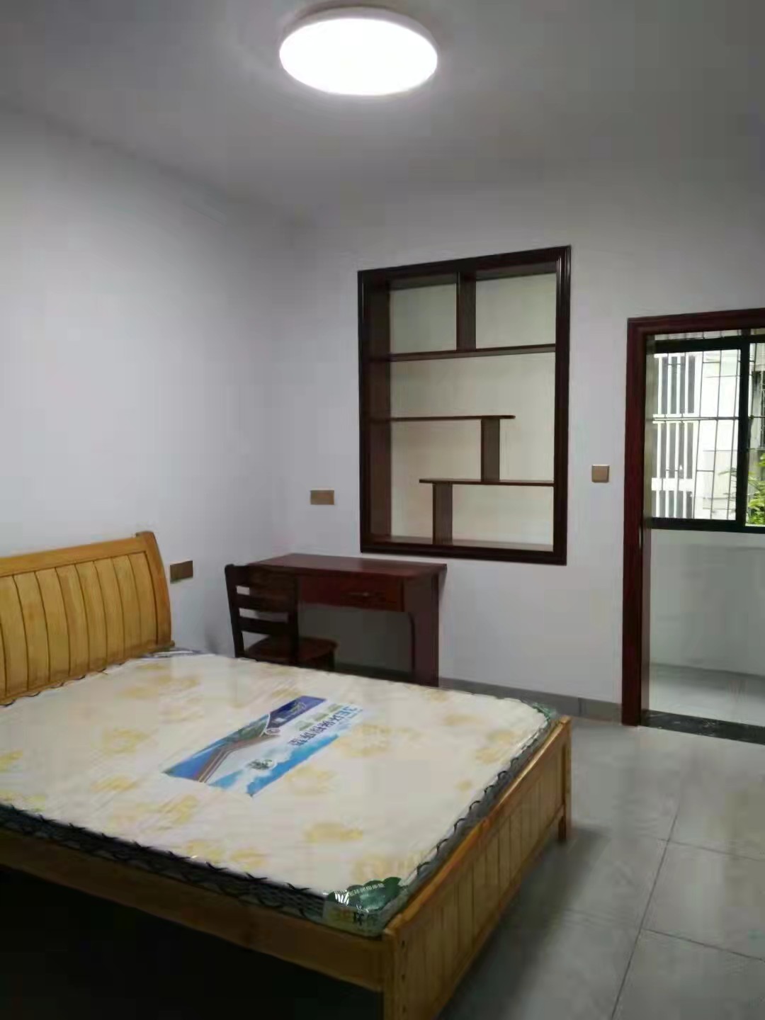 大冲口散盘 2室1厅1卫 1000.00元/月 大冲口散盘 2室1厅1卫 1000.00元/月室内图