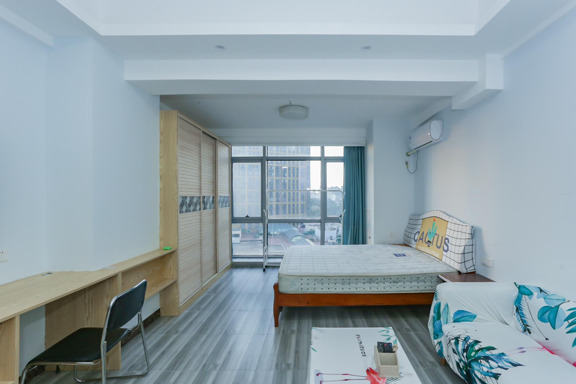 奥克斯缔壹城  1室1厅1卫    25.0万客厅